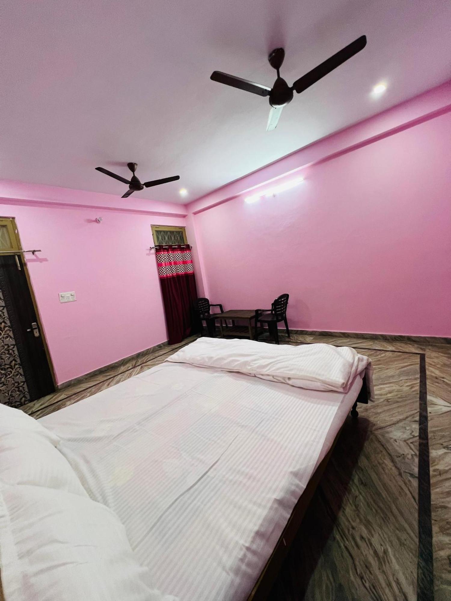 Annapurna Homestays พาราณสี ภายนอก รูปภาพ